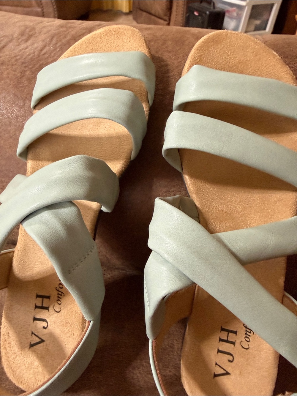 VJH light mint green Sandals (Women’s)